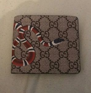 Gucci mens wallet